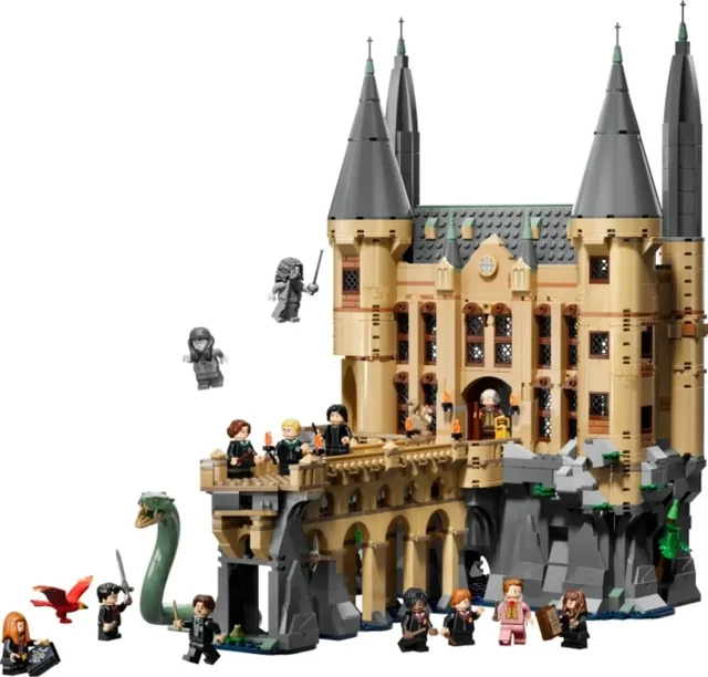 Hogwarts Castle: East Wing, set 76473